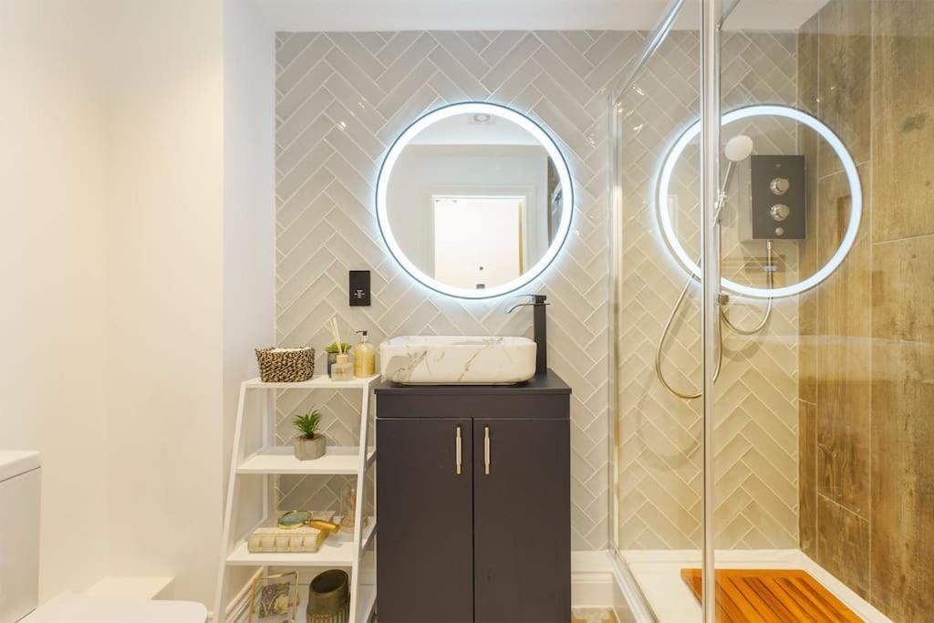 Darlington - 2 Bedroom Luxury Apartment By Mint Stays Bristol Zewnętrze zdjęcie